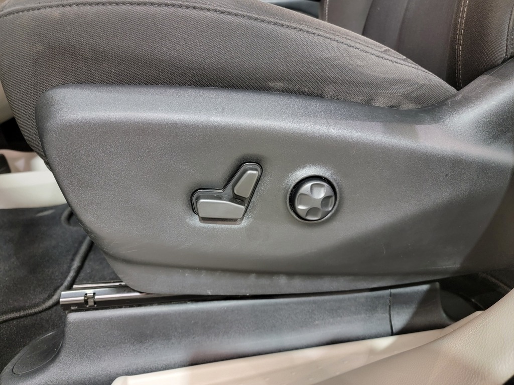 Chrysler Grand Caravan 2022
