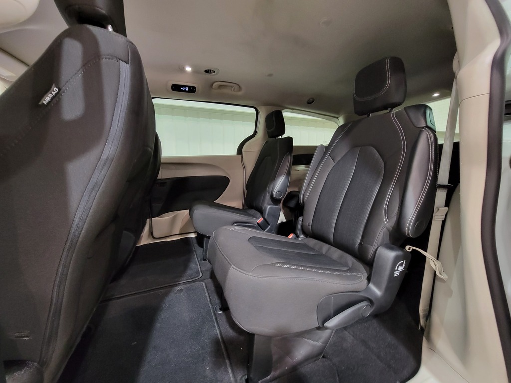 Chrysler Grand Caravan 2022
