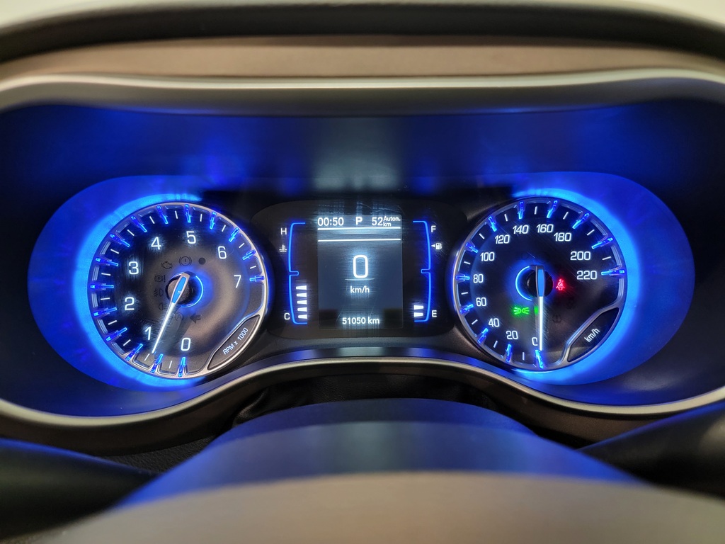 Chrysler Grand Caravan 2022