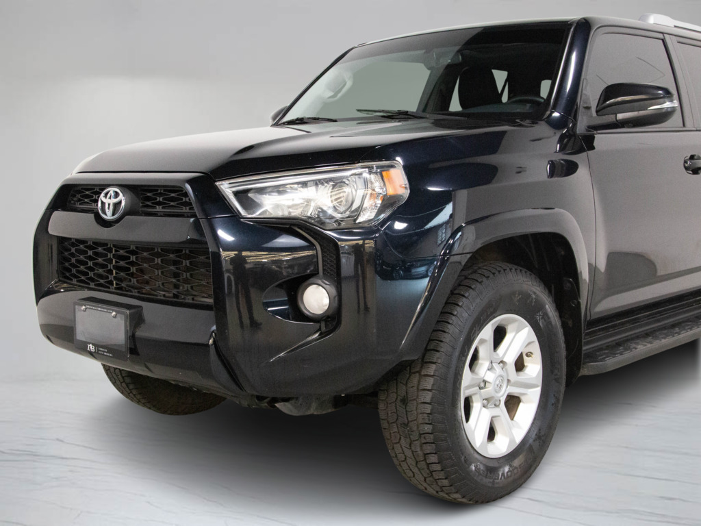 2017 Toyota 4Runner SR5, Toronto, Cash