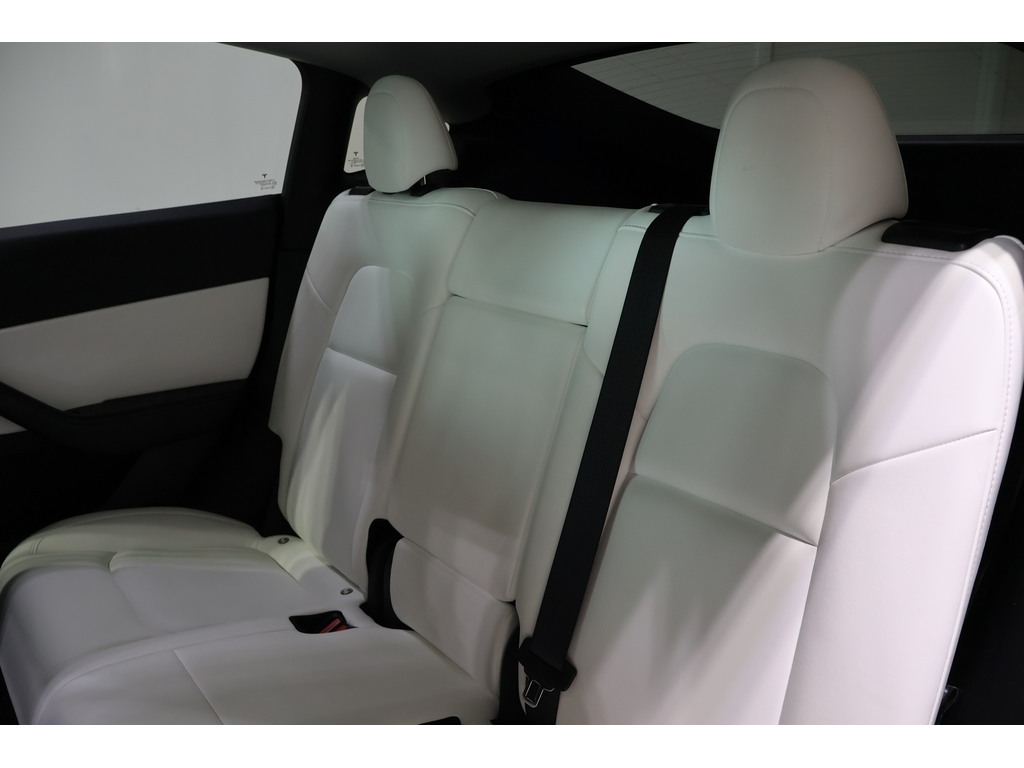 2022 Tesla Model Y Long Range, Toronto, Cash