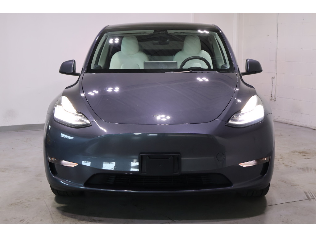 2022 Tesla Model Y Long Range, Toronto, Cash