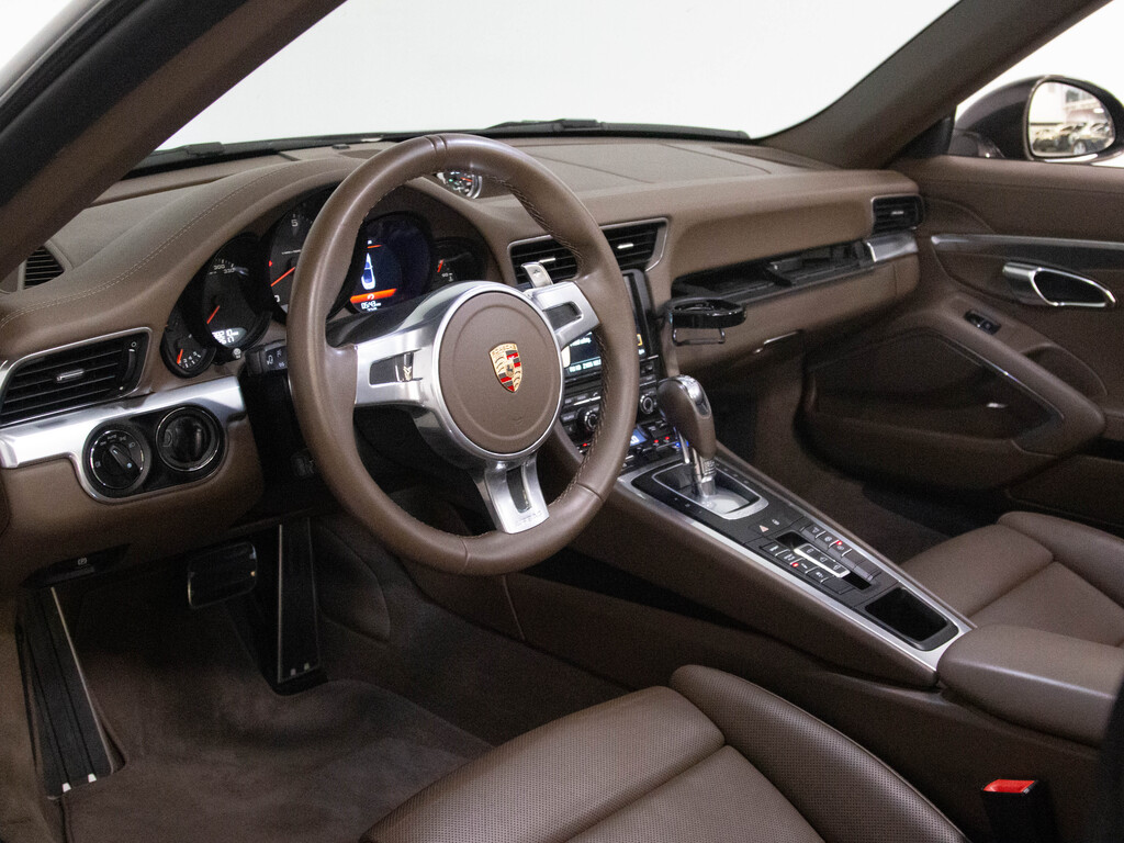 2013 Porsche 911 Carrera 4S, Toronto, Cash