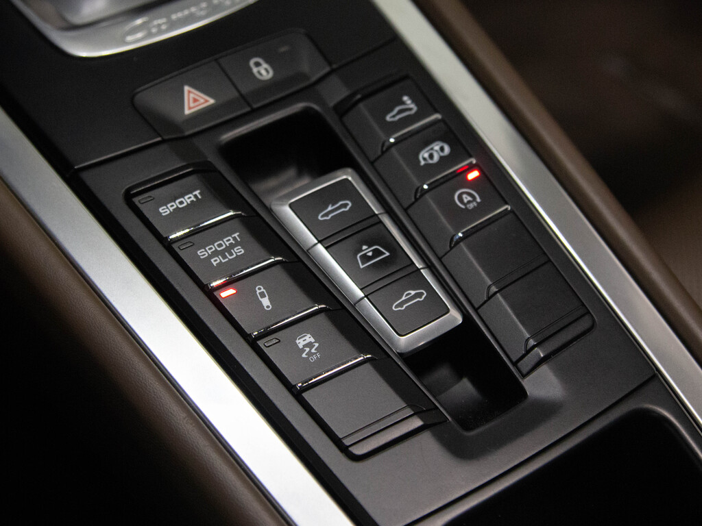 2013 Porsche 911 Carrera 4S, Toronto, Cash