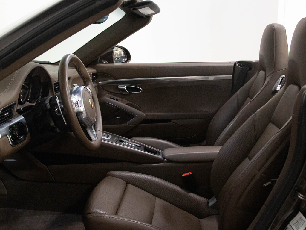 2013 Porsche 911 Carrera 4S, Toronto, Cash