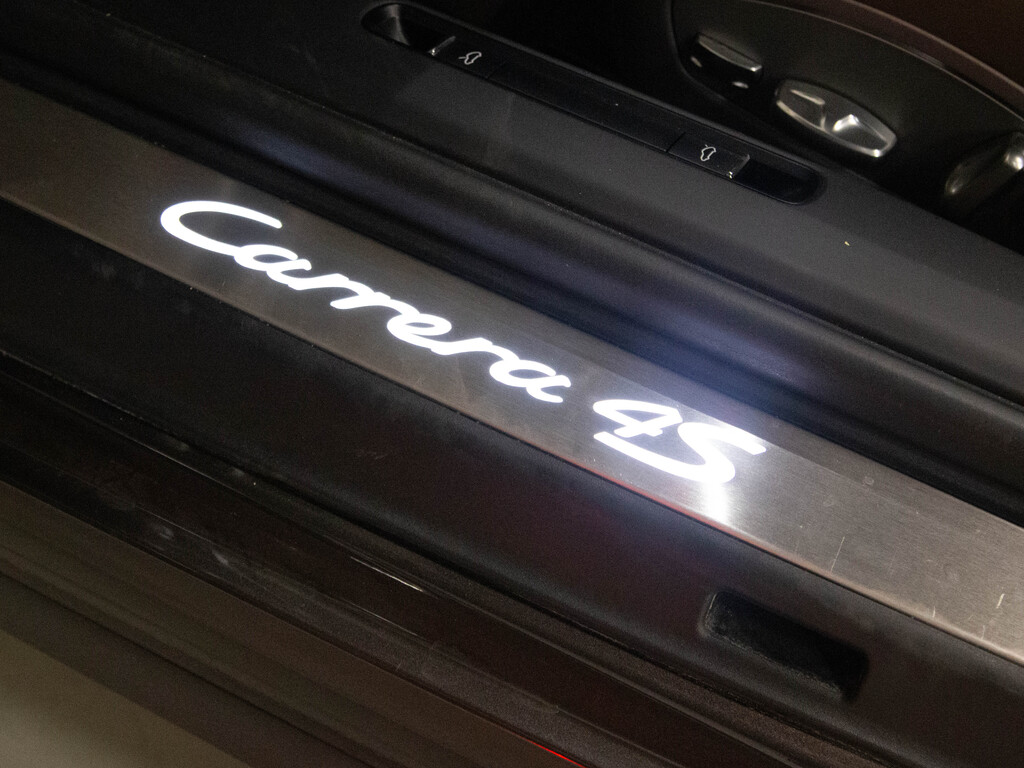 2013 Porsche 911 Carrera 4S, Toronto, Cash