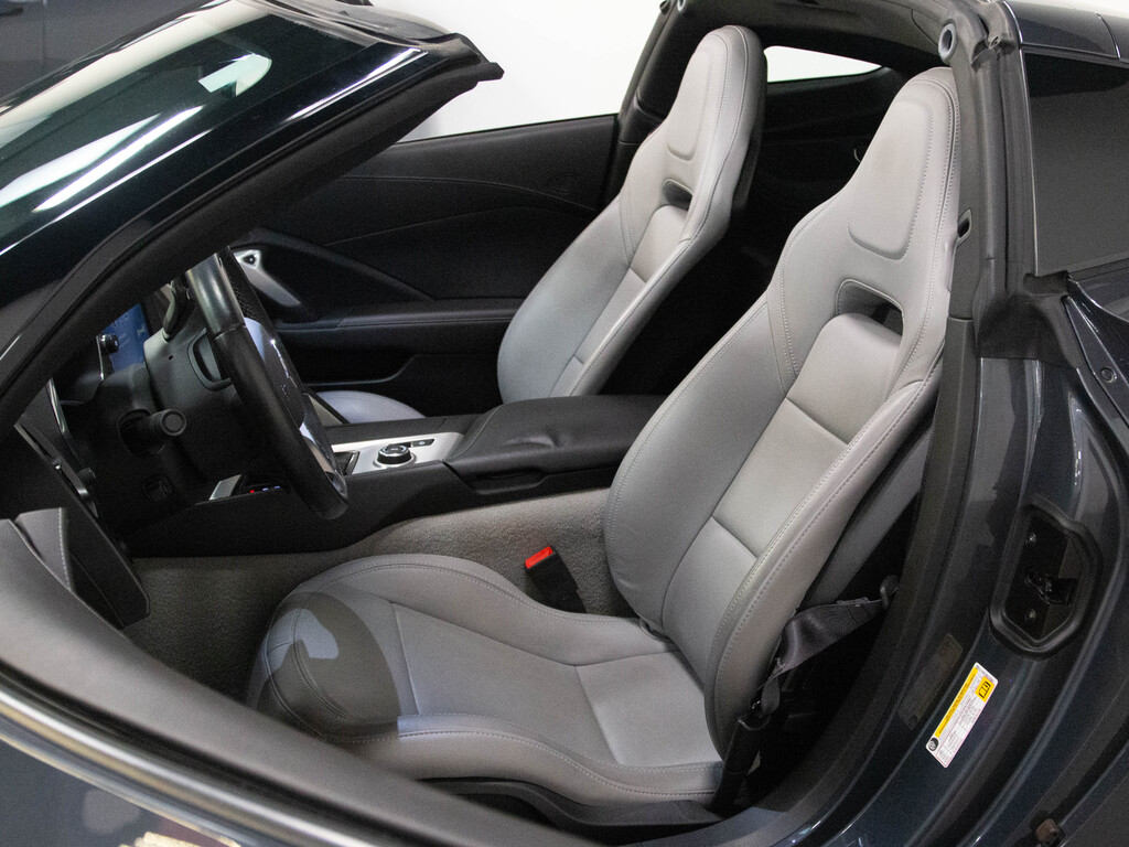 2014 Chevrolet Corvette Stingray 1LT   CONVERTIBLE   COUPE   BOSE   REAR CAM, Toronto, Cash