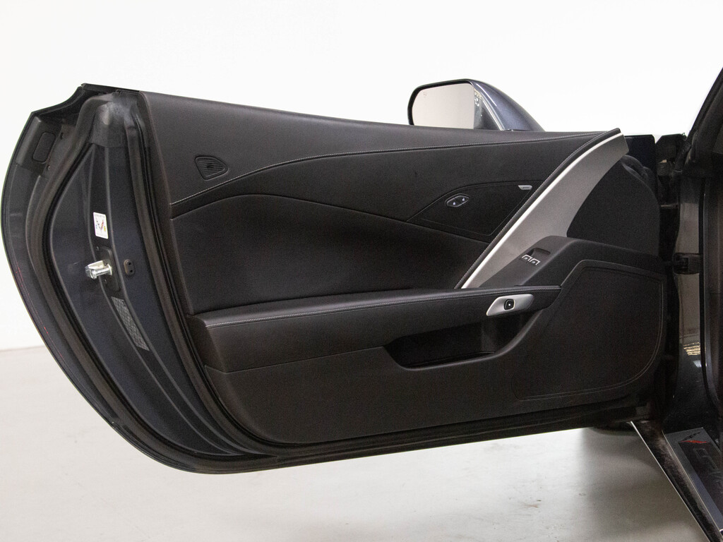 2014 Chevrolet Corvette Stingray 1LT   CONVERTIBLE   COUPE   BOSE   REAR CAM, Toronto, Cash