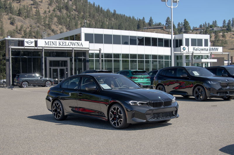 2025 BMW 3 Series 330i xDrive