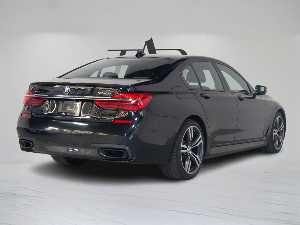 2019 BMW 750i xDrive, Toronto, Cash