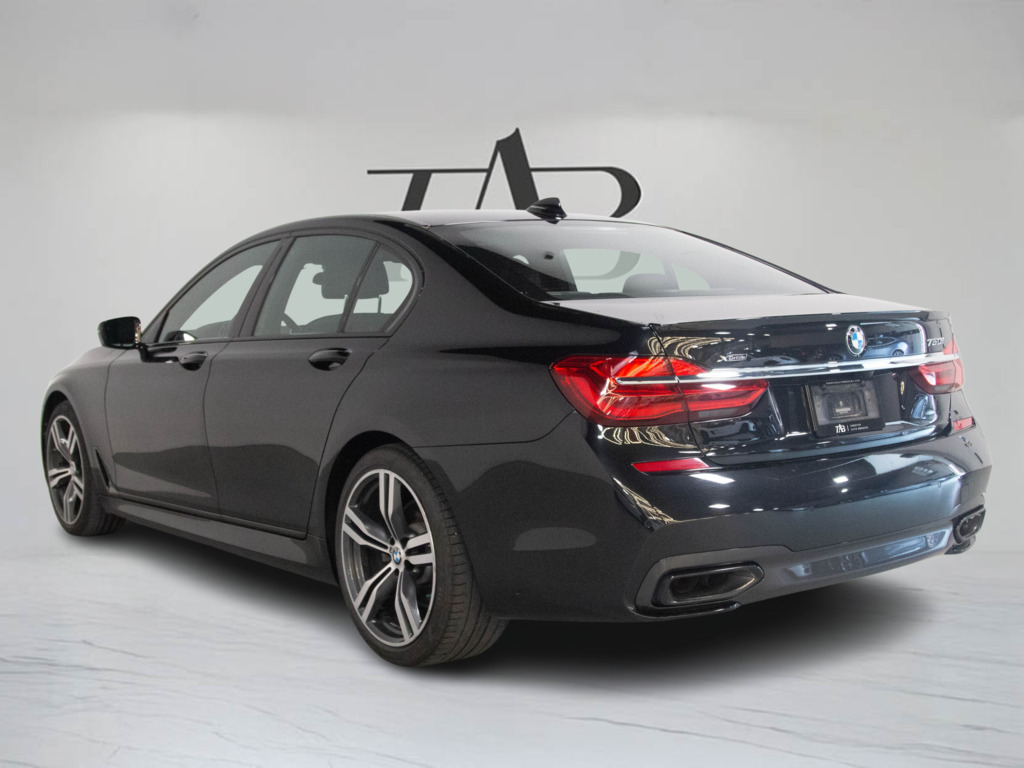 2019 BMW 750i xDrive, Toronto, Cash