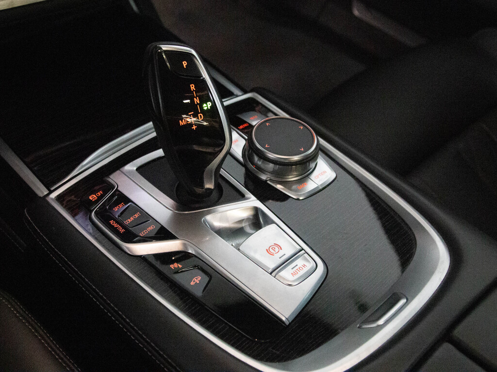 2019 BMW 750i xDrive, Toronto, Cash