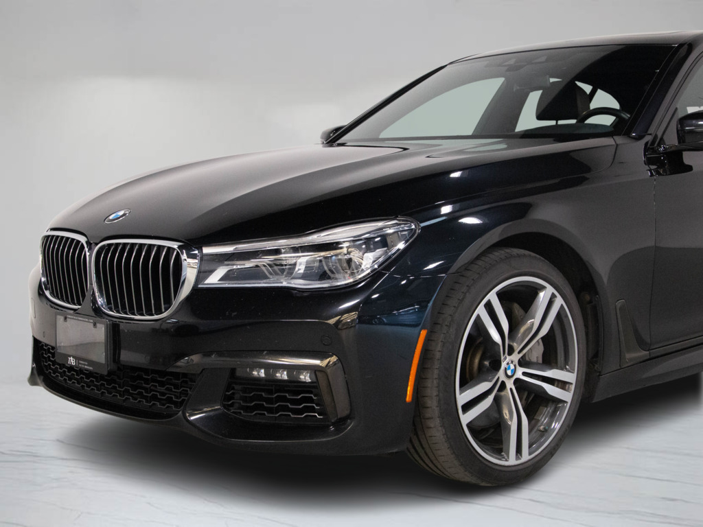2019 BMW 750i xDrive, Toronto, Cash