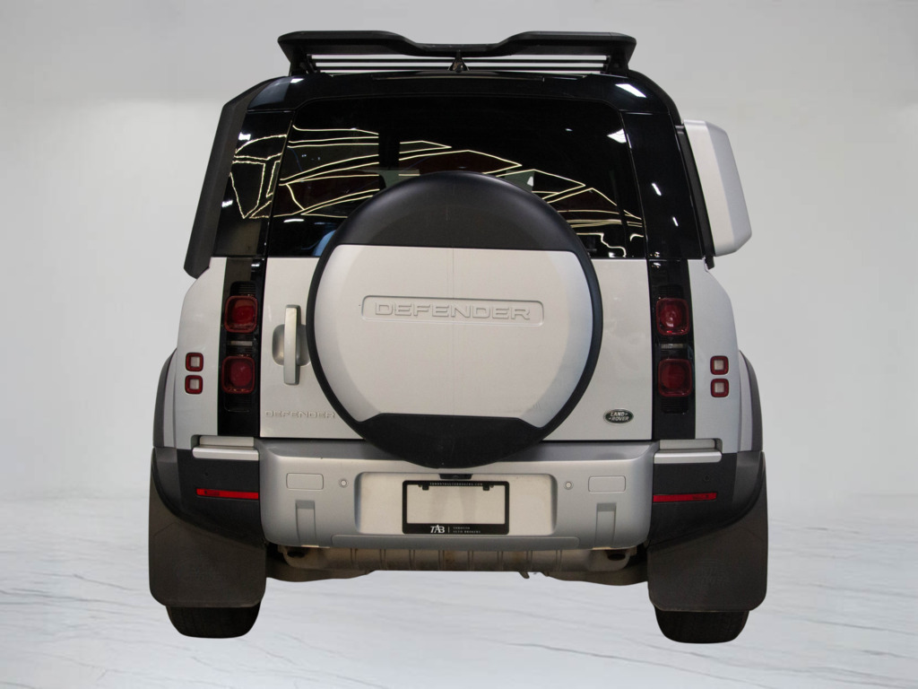 2023 Land Rover Defender 110 S, Toronto, Cash