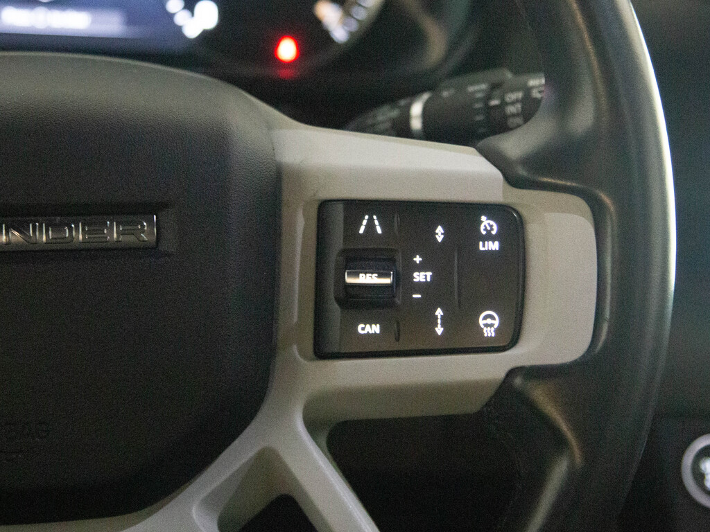 2023 Land Rover Defender 110 S, Toronto, Cash