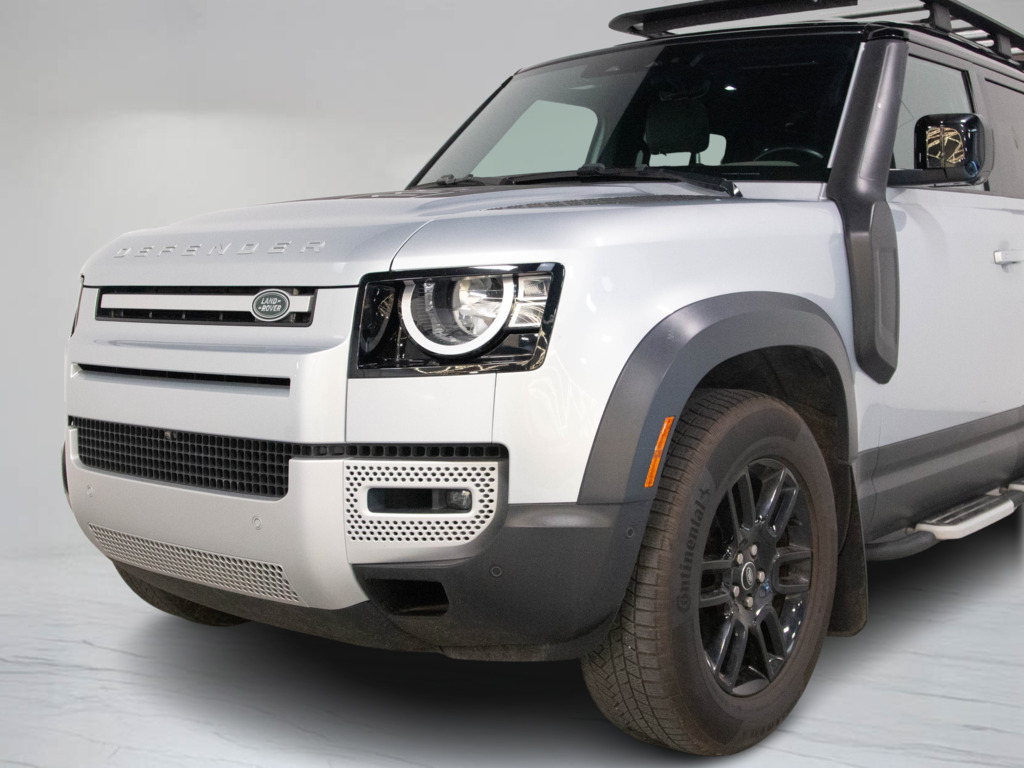 2023 Land Rover Defender 110 S, Toronto, Cash