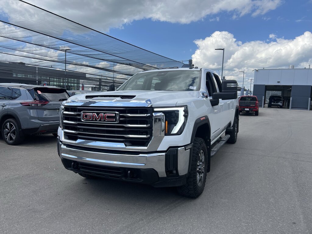 2024 GMC Sierra 3500HD SLE | 6.6L DIESEL | CREW CAB | LONG BOX | REMOTE S