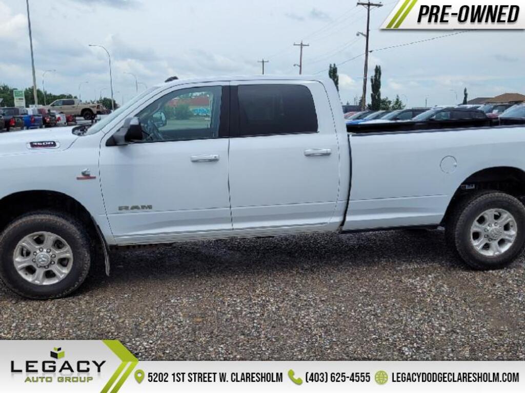 2020 Ram 3500 Big Horn - Tow Hitch - Rear Camera