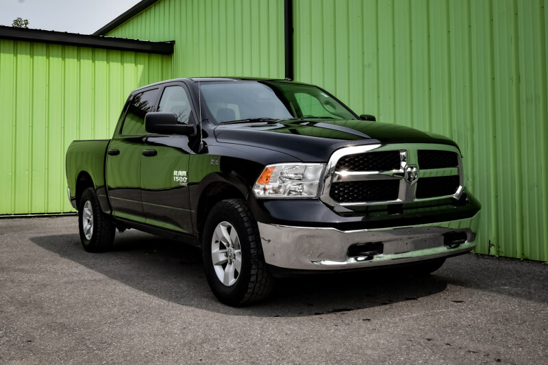 2023 Ram 1500 Classic SLT  • BEDLINER • POWER SEAT • REAR CAM