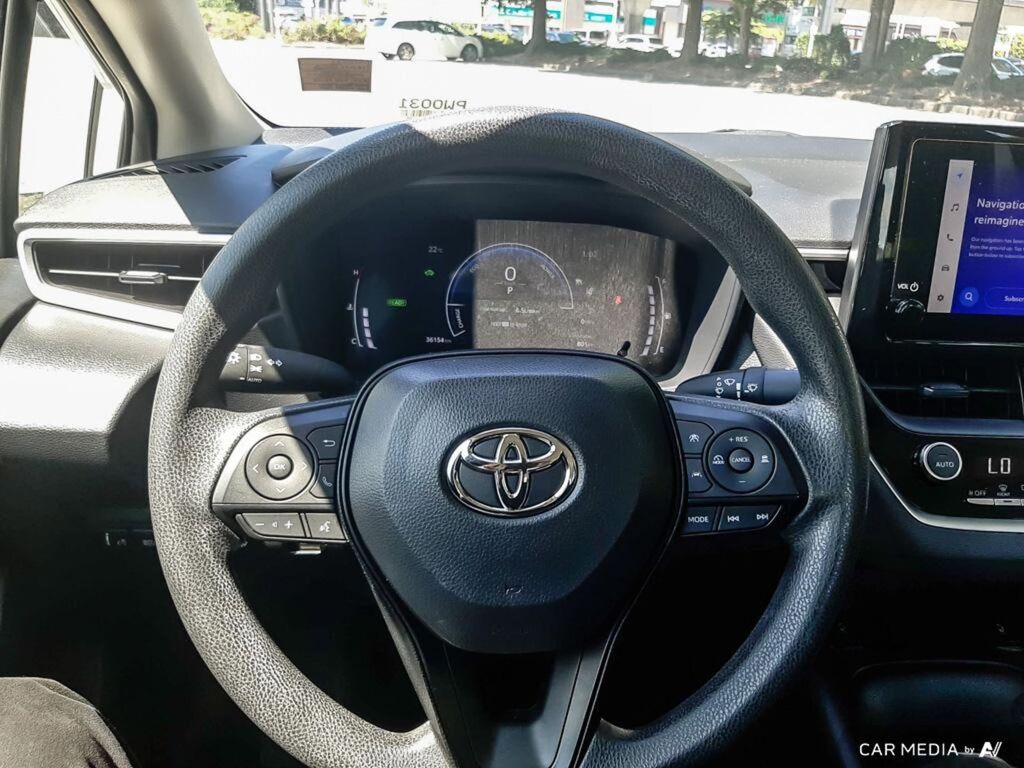 2023 Toyota Corolla Hybrid LE, Vancouver, Cash