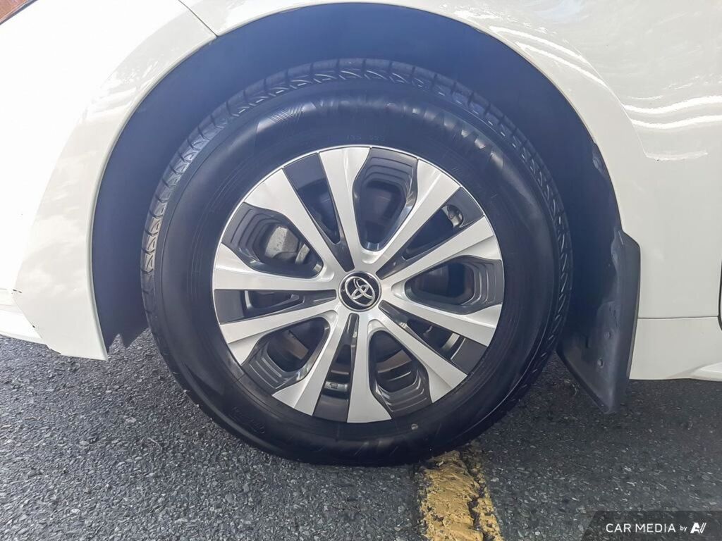 2023 Toyota Corolla Hybrid LE, Vancouver, Cash