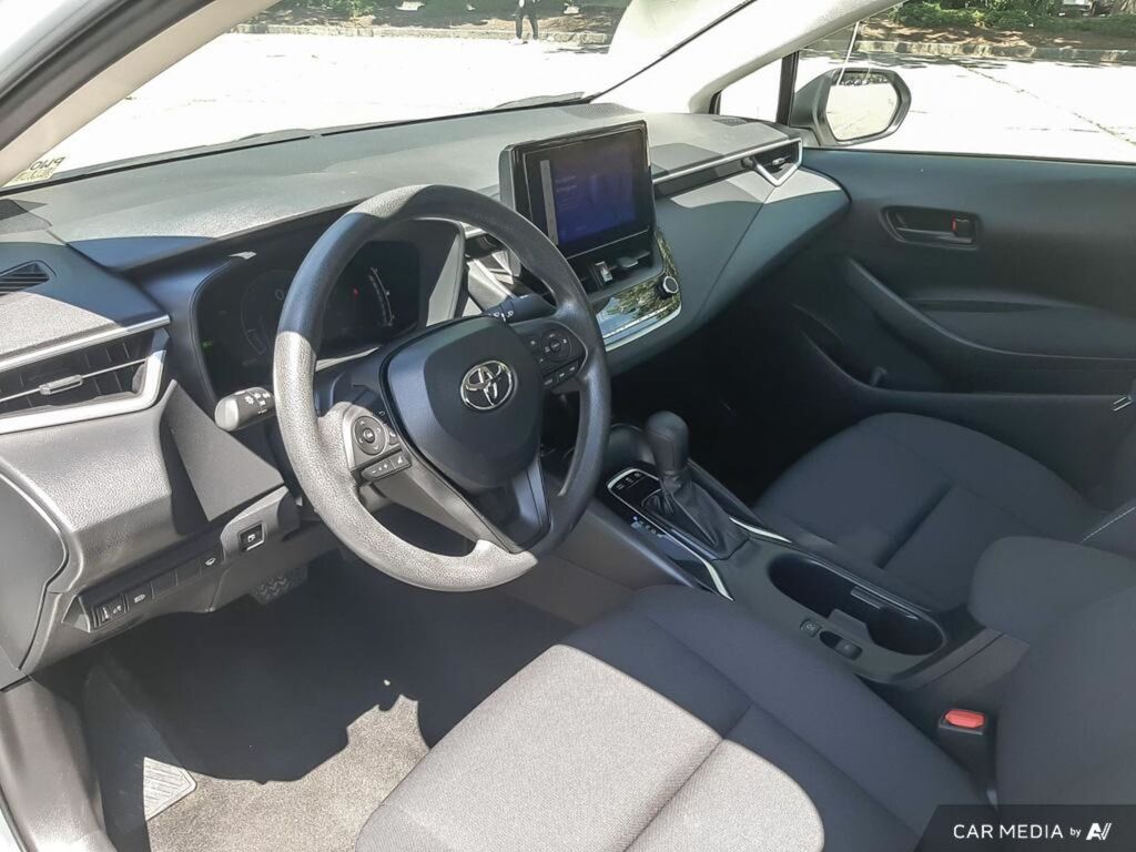 2023 Toyota Corolla Hybrid LE, Vancouver, Cash
