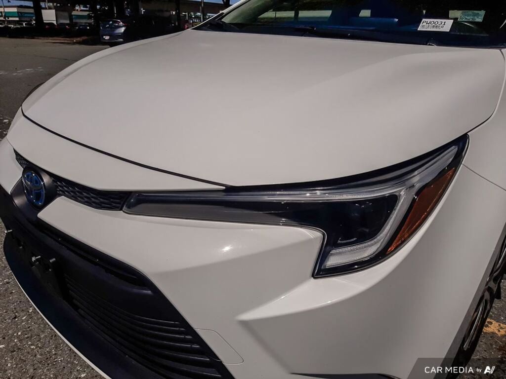 2023 Toyota Corolla Hybrid LE, Vancouver, Cash