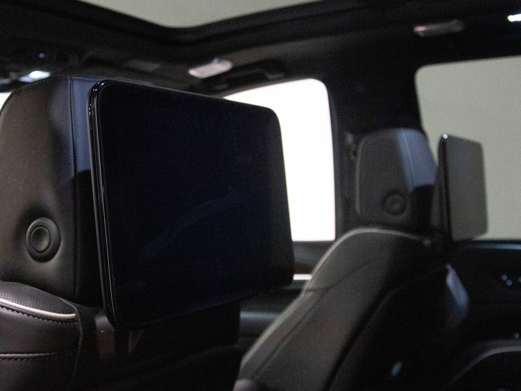 2021 Cadillac Escalade Sport Platinum, Toronto, Cash