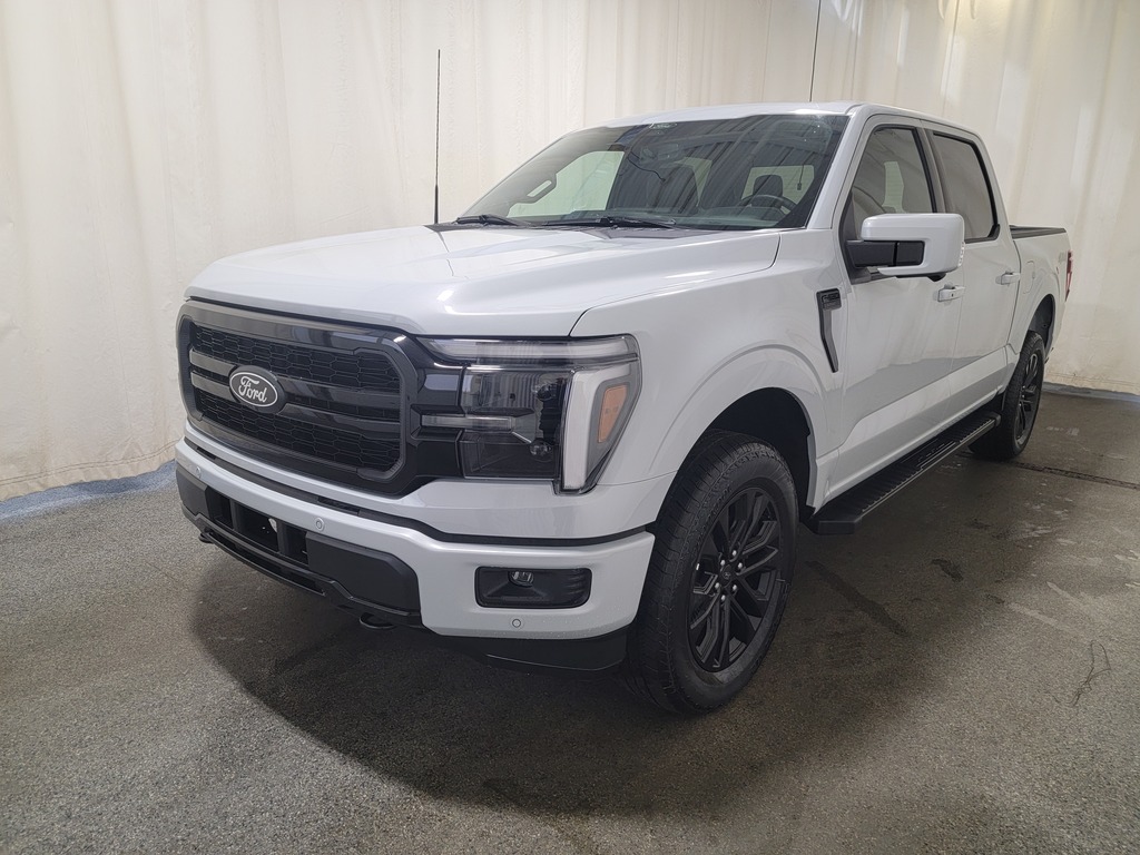 2025 Ford F-150 LARIAT W/ BLACK APPEARANCE PACKAGE
