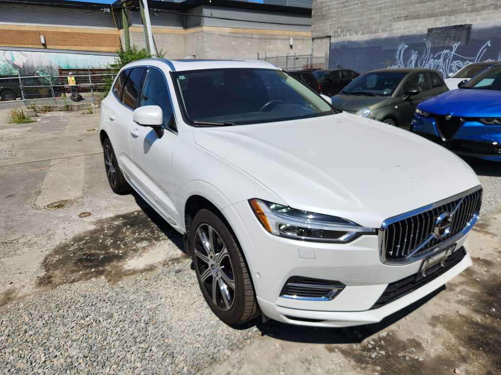 2019 Volvo XC60 Hybrid T8 Inscription, Vancouver, Cash