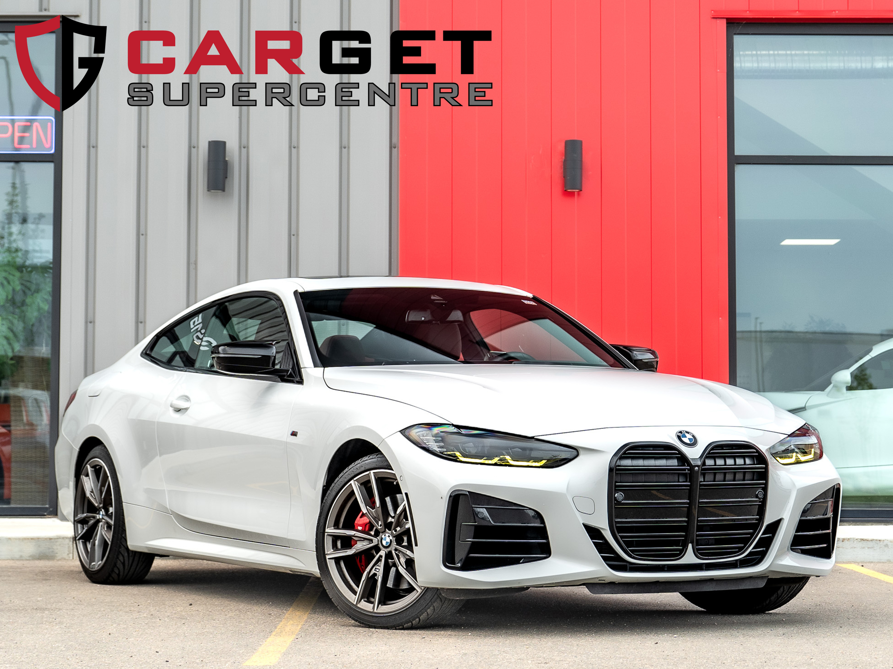 2024 BMW 4 Series M440i xDrive - M Pro Pkg | Coupe | Carbon Trim