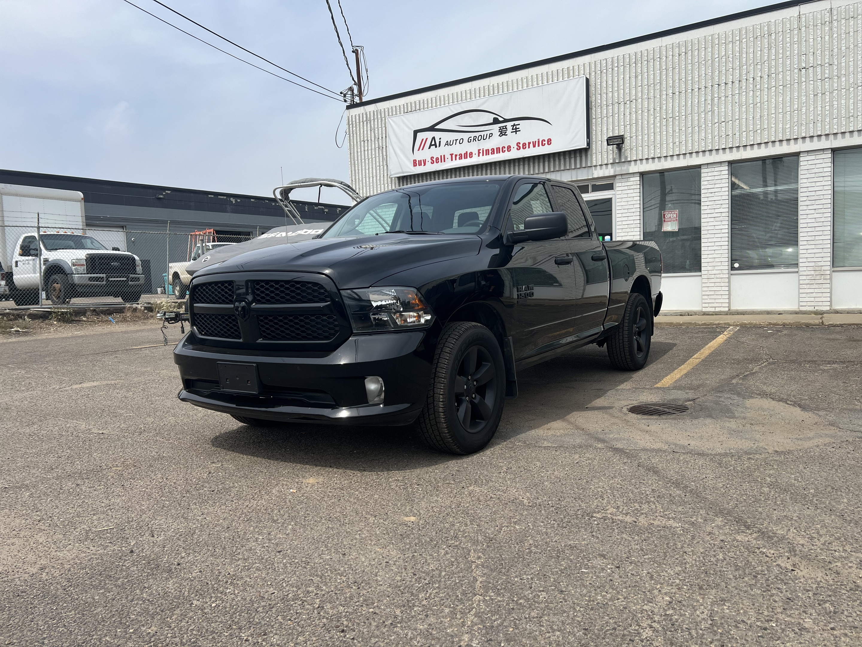 2019 Ram 1500 Classic Express 4x4 Quad Cab 6'4  Box