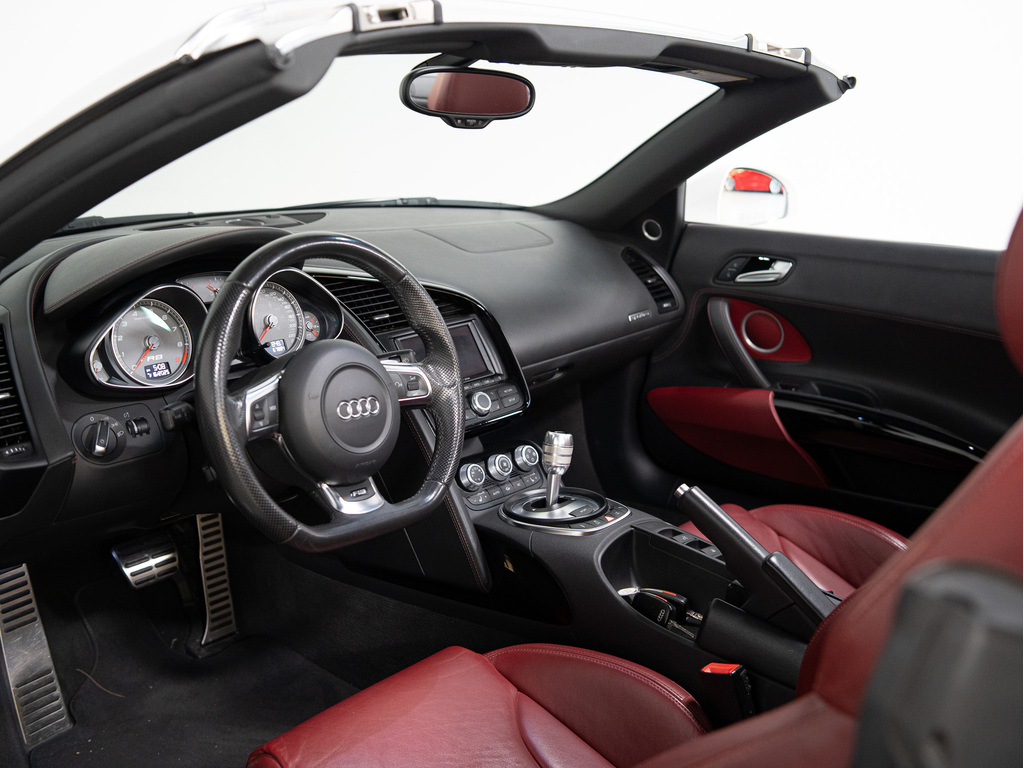 2011 Audi R8 4.2, Toronto, Cash