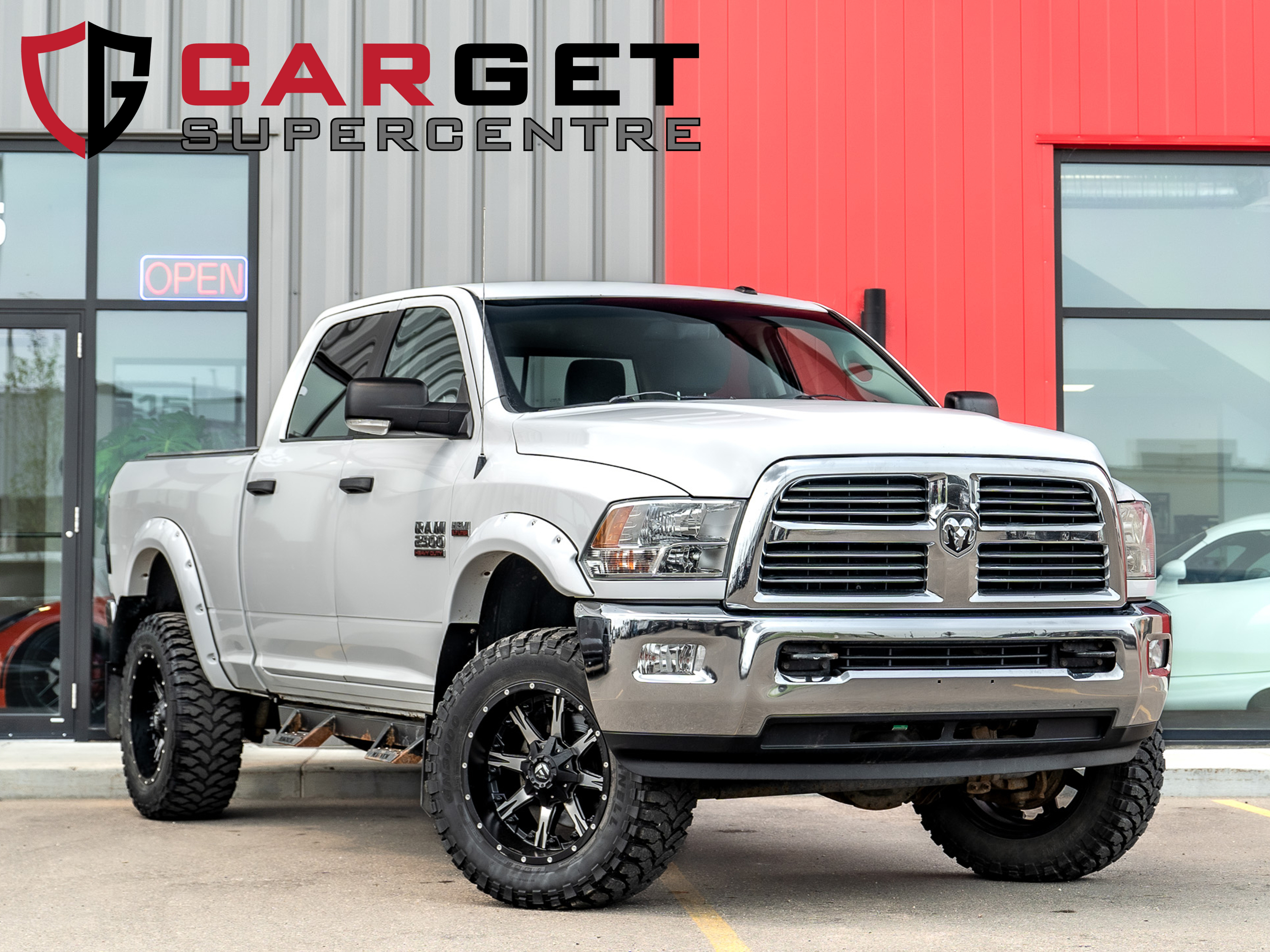 2014 Ram 2500 - Hemi | Fuel Rims | Catback Exhaust | 2.5 Level
