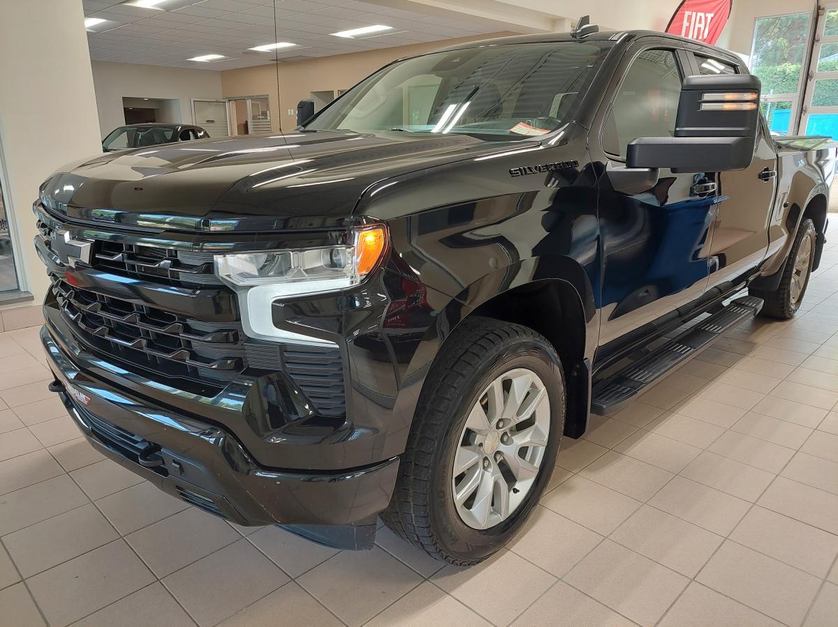 2023 Chevrolet Silverado 1500 RST cabine multiplace 4RM 157 po