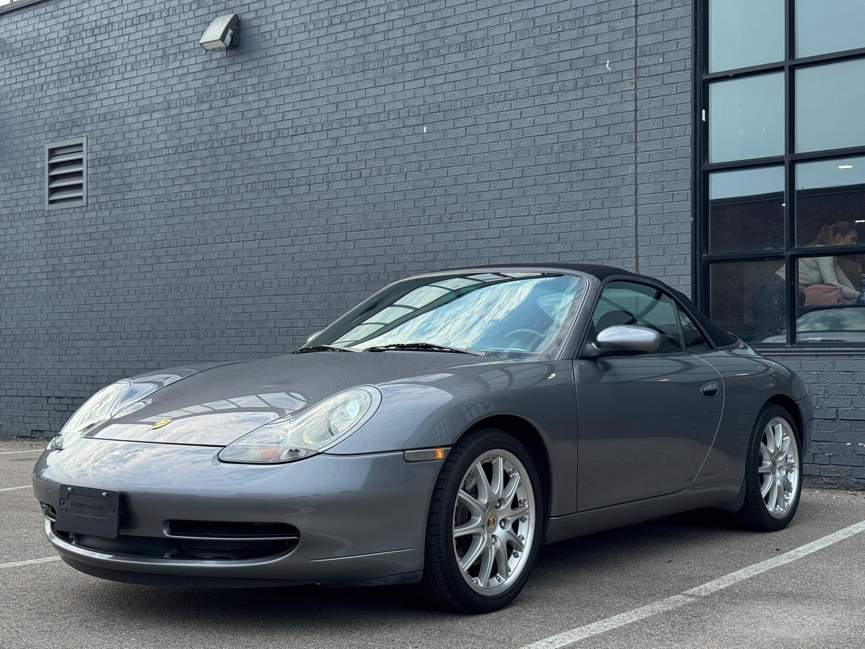 2001 Porsche 911 CARRERA 2dr Carrera 4 Cabriolet 6-Spd Man