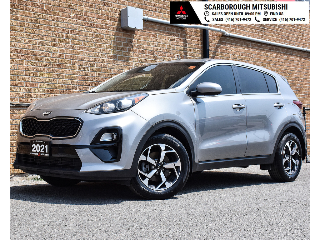 2021 Kia Sportage No accident ,heated seats , rear view camera .