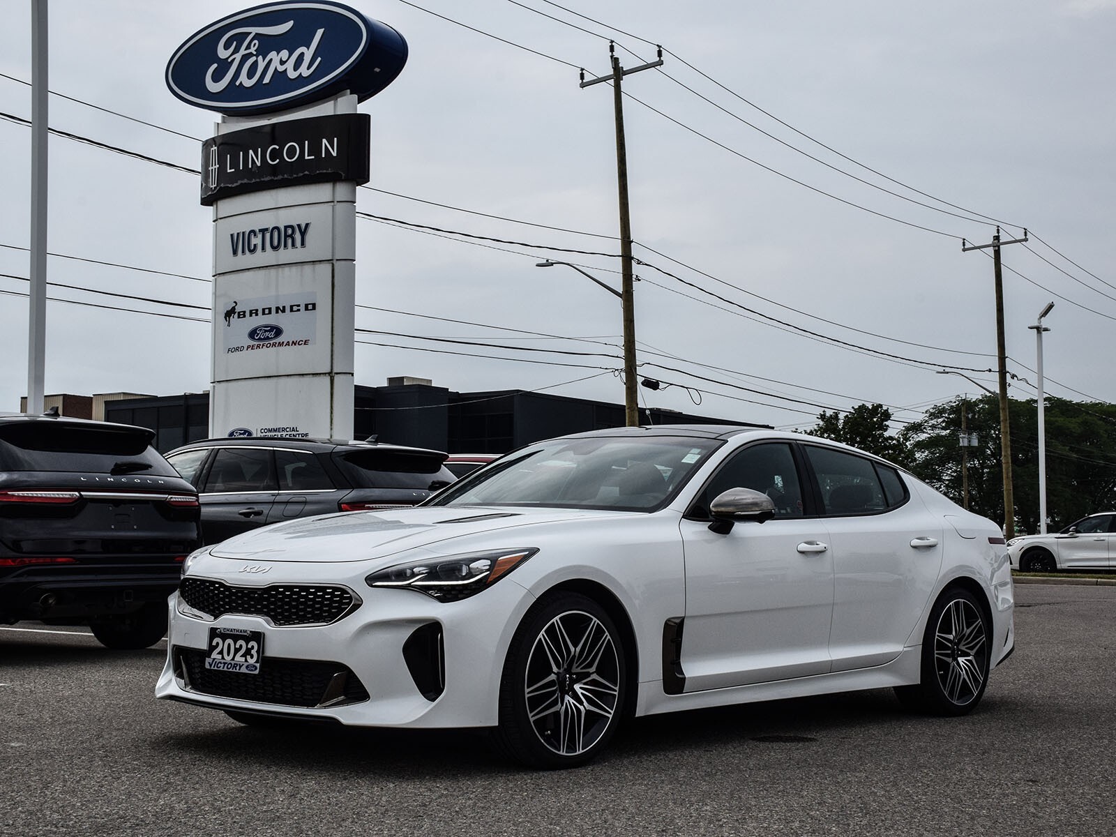 2023 Kia Stinger GT Elite w/Black Interior Sunroof | ACC | Heads up