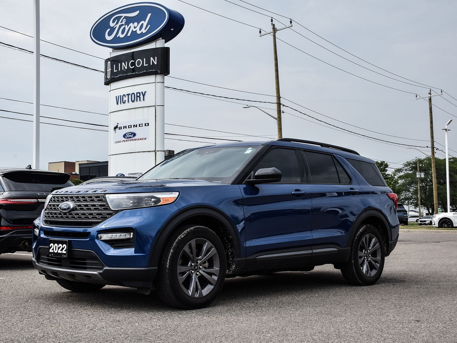 2022 Ford Explorer XLT Sport Appearance Package | Six Seater |