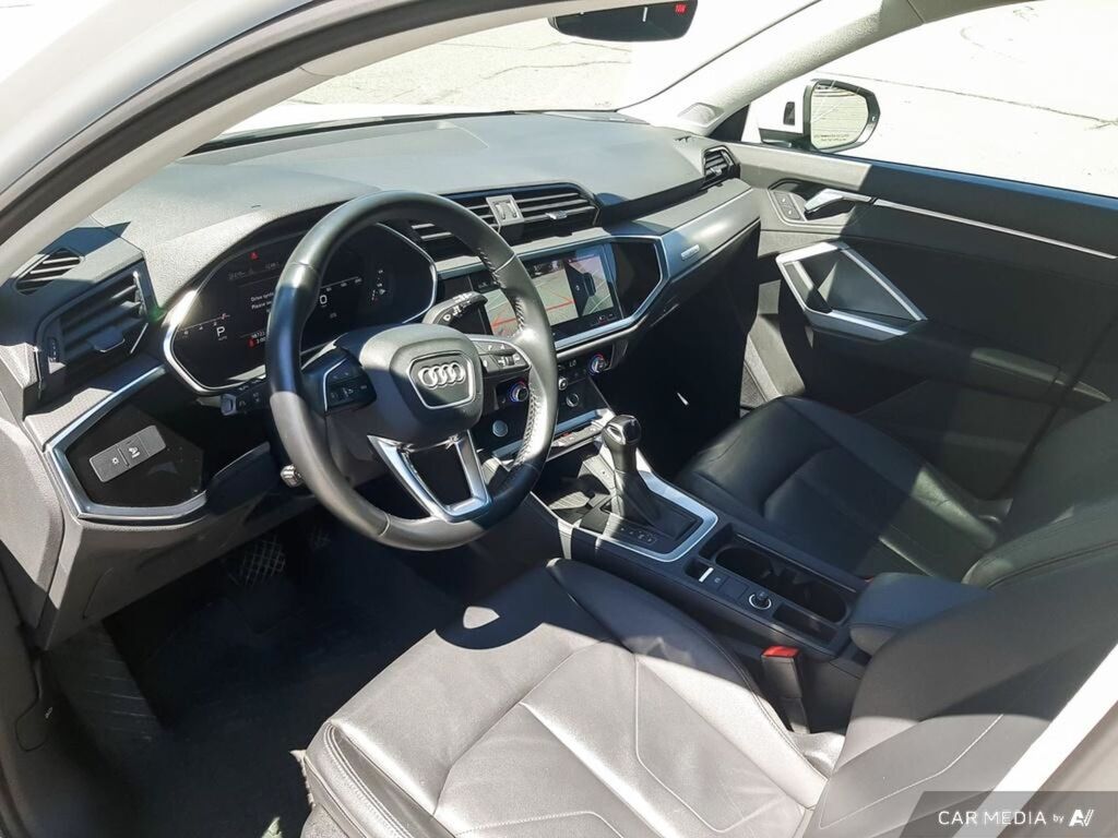 2020 Audi Q3 45 Technik, 温哥华, 全款车