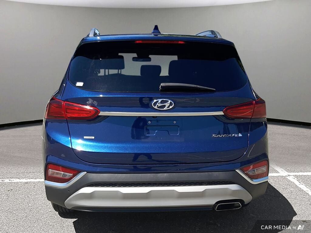 2020 Hyundai Santa Fe Preferred AWD with Sun and Leather Package, Vancouver, Cash