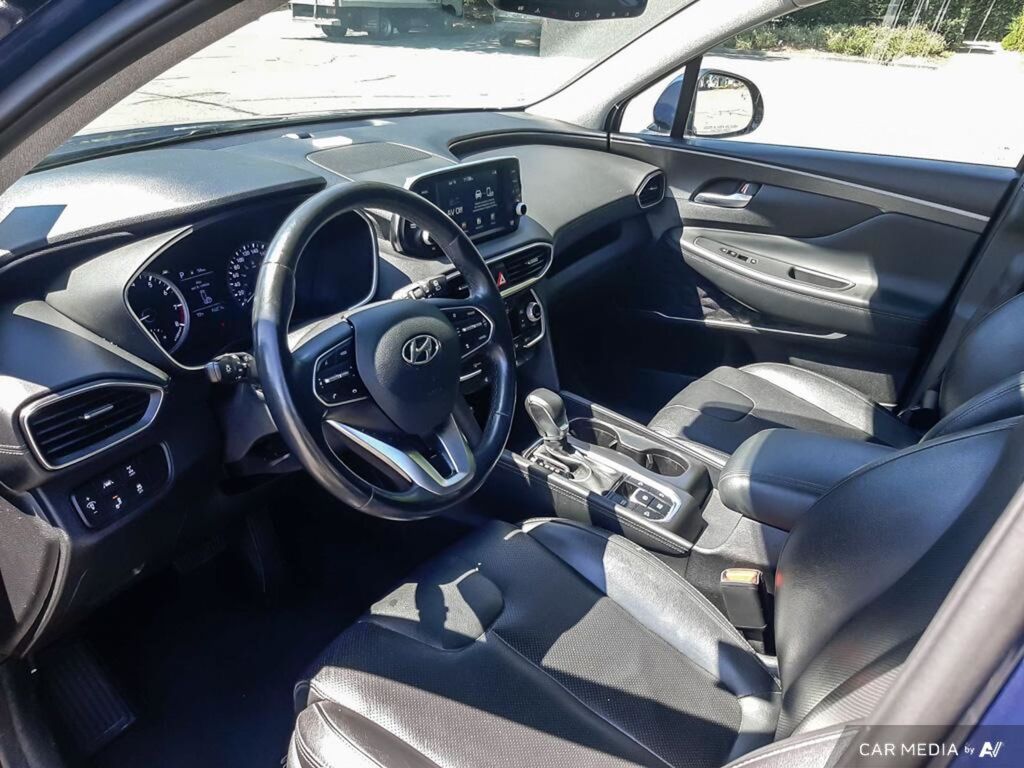 2020 Hyundai Santa Fe Preferred AWD with Sun and Leather Package, Vancouver, Cash