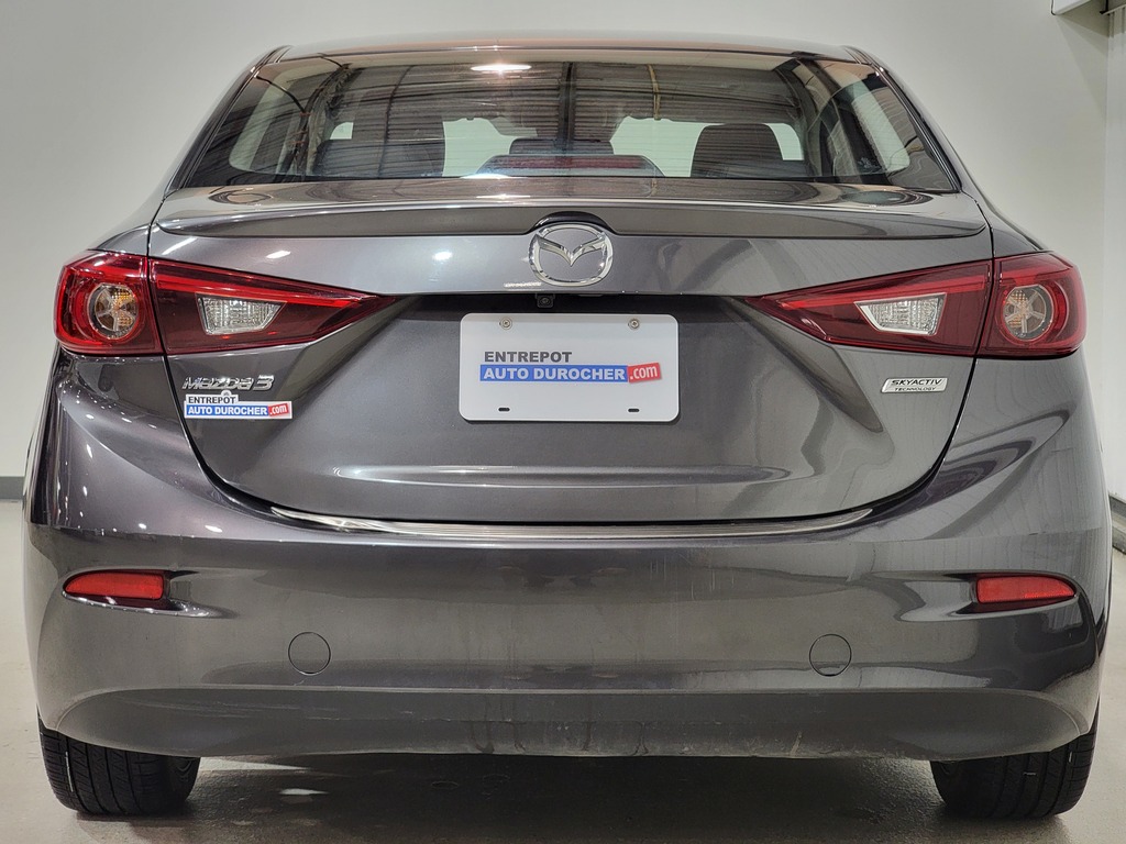 Mazda Mazda3 2018
