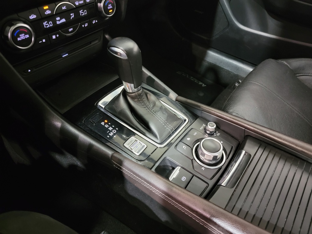 Mazda Mazda3 2018