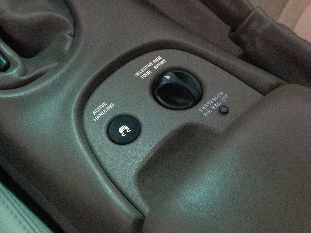 2003 Chevrolet Corvette 50TH ANNIVERS. EDITION CONVERTIBLE BOSE HUD, Toronto, Cash