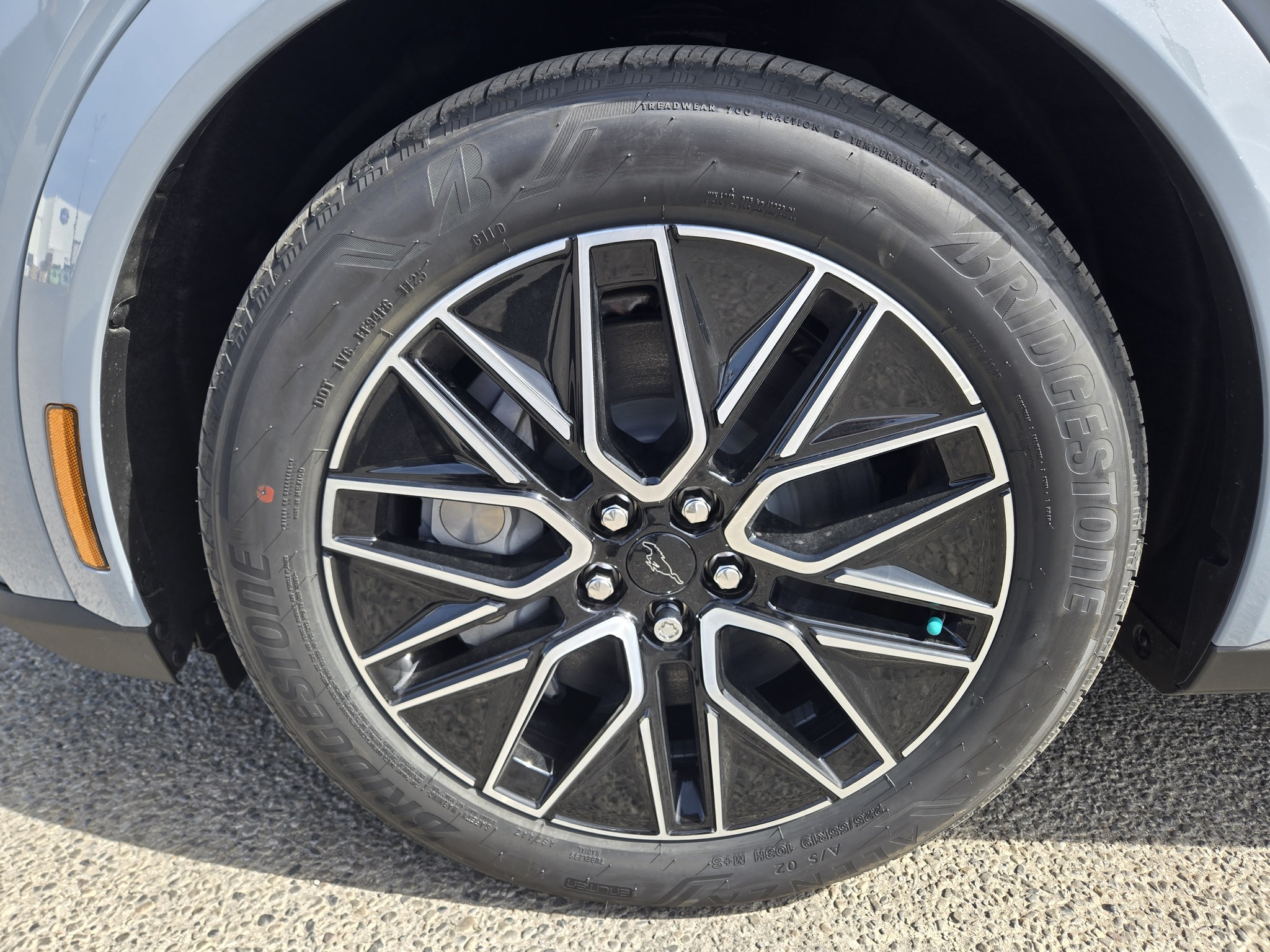 2025 Ford Mustang Mach-E