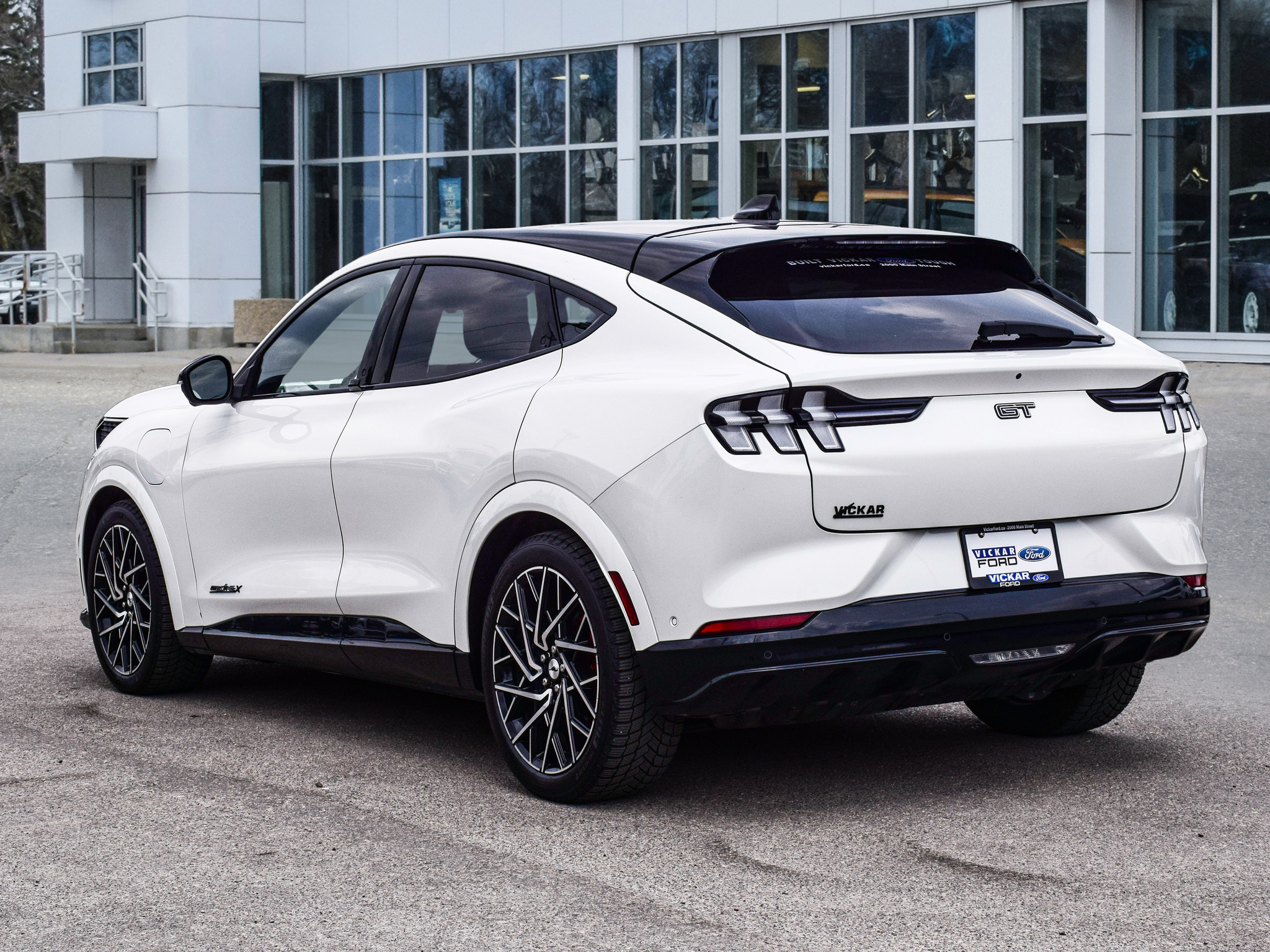 2022 Ford Mustang Mach-E