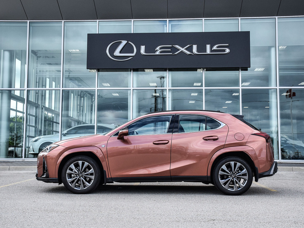 2025 Lexus UX 300h UX 300h, Toronto, Cash