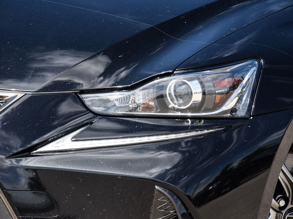2017 Lexus IS 350 , Toronto, Cash