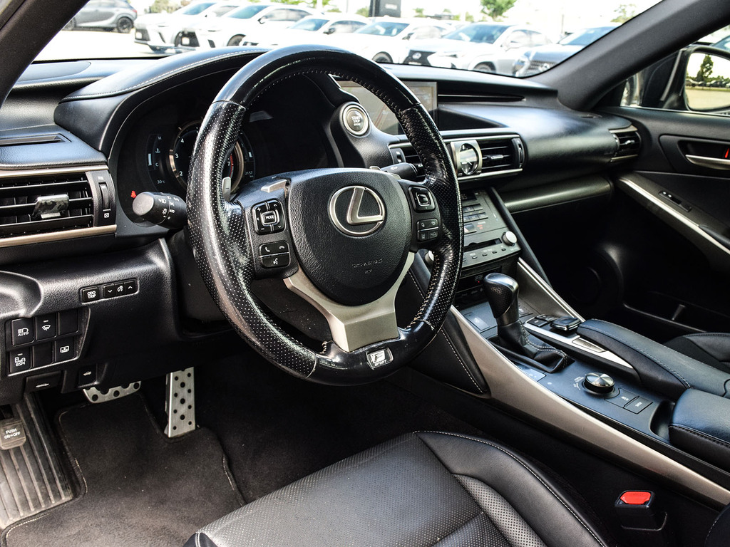 2017 Lexus IS 350 , Toronto, Cash
